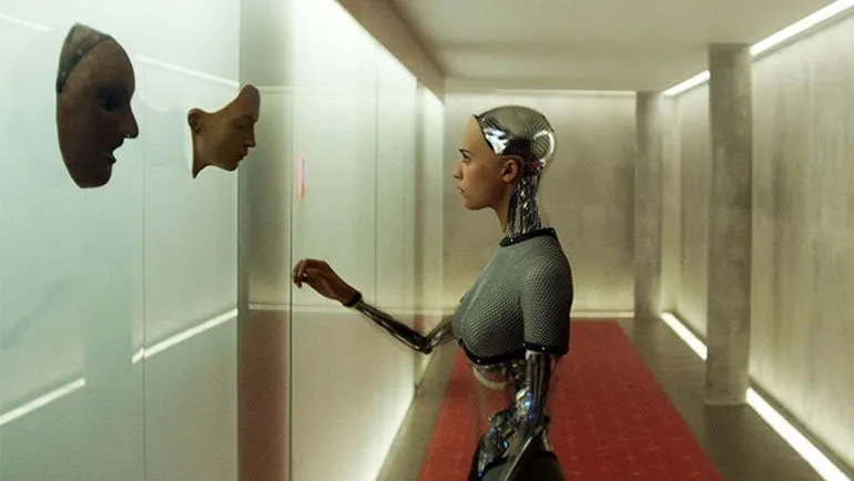 Röportajla Büyüyen Robot Filmleri Listesi: IMDb Skorlarıyla En İyi 30 Yapıt
