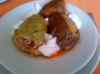 Patlıcan dolması